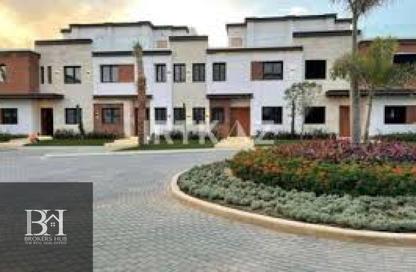 Townhouse - 3 Bedrooms - 4 Bathrooms for sale in Azzar - 5th Settlement Compounds - The 5th Settlement - New Cairo City - Cairo