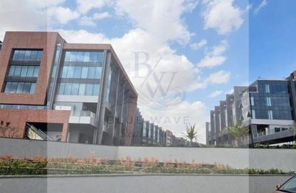 Clinic - Studio - 1 Bathroom for sale in Three Sixty - 5th Settlement Compounds - The 5th Settlement - New Cairo City - Cairo