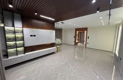 شقة - 3 غرف نوم - 3 حمامات للبيع في مدينتي - القاهرة