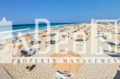 Chalet - 3 Bedrooms - 2 Bathrooms for rent in Bluemar Wadi Degla - Sidi Abdel Rahman - North Coast
