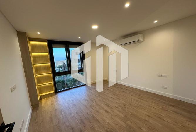 67733945 - صورة العقار 3