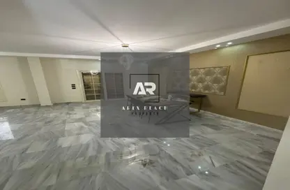 فيلا - 4 غرف نوم - 5 حمامات للايجار في فليور دي فيل - المستثمرين الجنوبية - مدينة القاهرة الجديدة - القاهرة