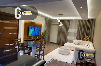 Apartment - 2 Bedrooms - 1 Bathroom for rent in El Rehab Extension - Al Rehab - New Cairo City - Cairo