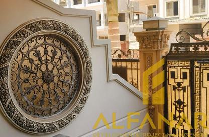 Apartment - 3 Bedrooms - 3 Bathrooms for sale in 2 and 2 - Al Andalus District - New Cairo City - Cairo