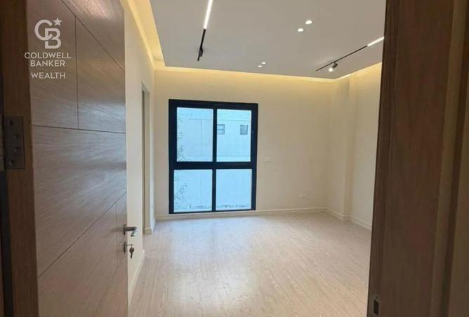 8451754 - Property Image 3