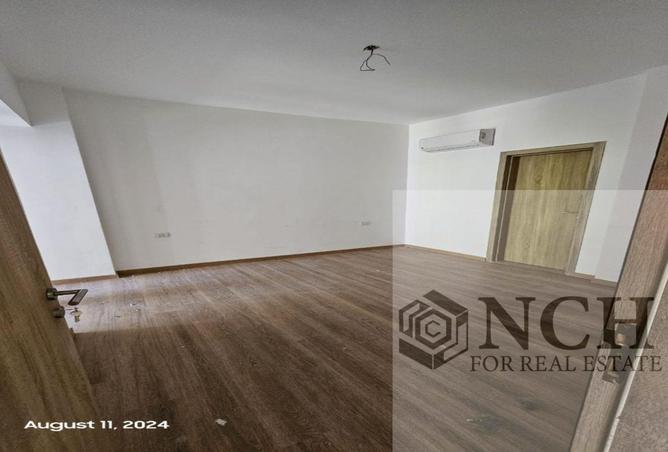 8688407 - صورة العقار 3