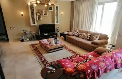 Apartment - 2 Bedrooms - 2 Bathrooms for rent in Palm Hills Village Gate - South Investors Area - New Cairo City - Cairo