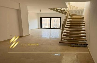 (بنتهاوس  (روف - 3 غرف نوم - 3 حمامات للايجار في مون ريزيدنس - فيفث سكوير - التجمع الخامس - مدينة القاهرة الجديدة - القاهرة