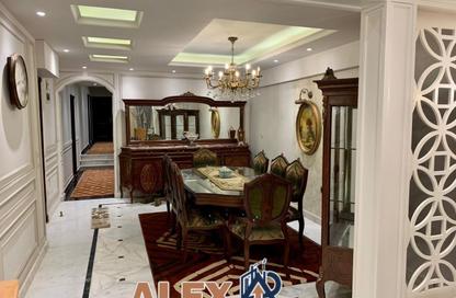 شقة - 3 غرف نوم - 3 حمامات للايجار في شارع خليل الخياط باشا - كفر عبده - رشدي - حي شرق - الاسكندرية