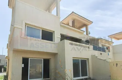 فيلا - 3 غرف نوم - 3 حمامات للبيع في اليكس ويست - كمبوندات الاسكندرية - الاسكندرية