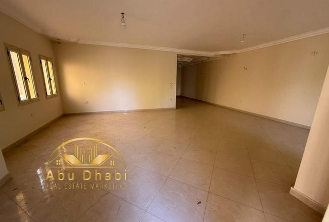 54493316 - صورة العقار 2