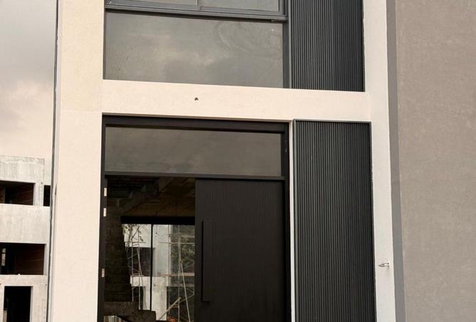 67221614 - Property Image 3