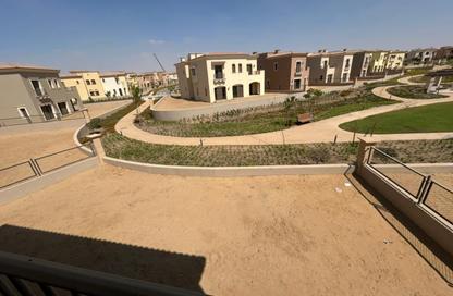 Townhouse - 4 Bedrooms - 4 Bathrooms for sale in City Gate - 5th Settlement Compounds - The 5th Settlement - New Cairo City - Cairo Townhouse - 4 Bedrooms - 4 Bathrooms for sale in City Gate - 5th Settlement Compounds - The 5th Settlement - New Cairo City - Cairo
