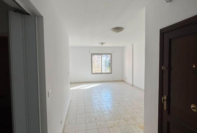 98011848 - Property Image 3