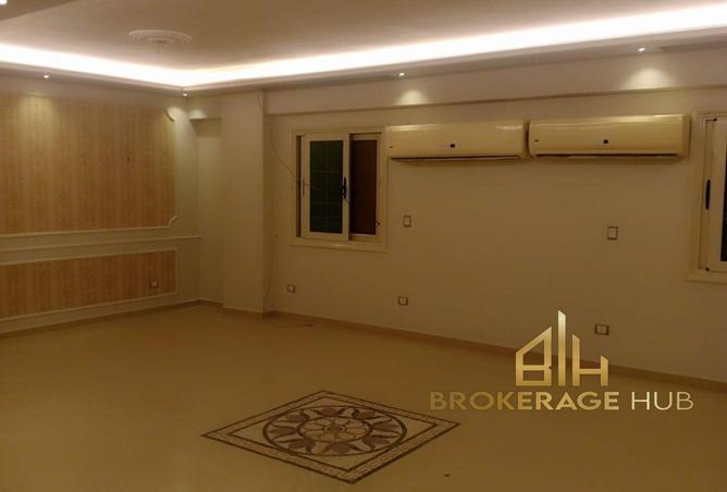 8669250 - Property Image 2