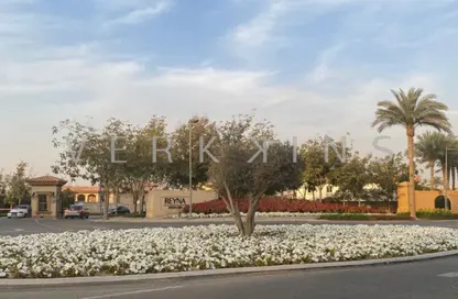 فيلا - 6 غرف نوم - 6 حمامات للبيع في رينا - اب تاون كايرو - المقطم - القاهرة