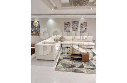 Apartment - 3 Bedrooms - 2 Bathrooms for rent in Al Zahabi St. - Roxy - Heliopolis - Masr El Gedida - Cairo