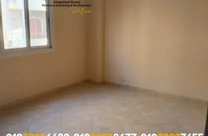 شقة - 3 غرف نوم - 2 حمامات للبيع في شارع 16 - الحي الحادي عشر - الشيخ زايد - الجيزة