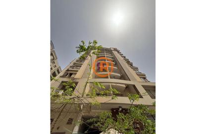 Shop - Studio - 2 Bathrooms for sale in Bavaria Town - Zahraa El Maadi - Hay El Maadi - Cairo