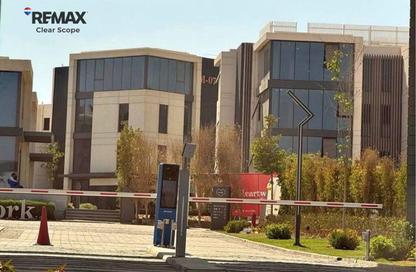 Whole Building - Studio - 3 Bathrooms for sale in Heartwork - The 5th Settlement - New Cairo City - Cairo