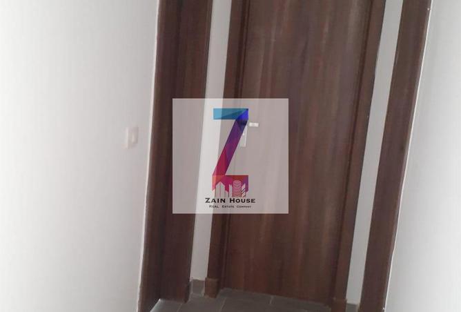 72705926 - صورة العقار 2
