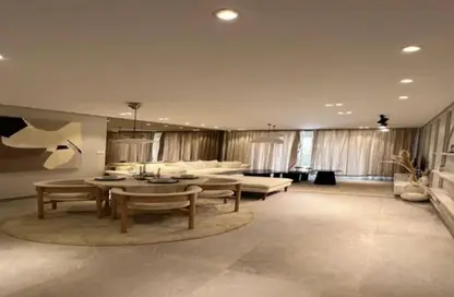 Apartment - 2 Bedrooms - 2 Bathrooms for sale in Pyramids Hills - Cairo Alexandria Desert Road - 6 October City - Giza