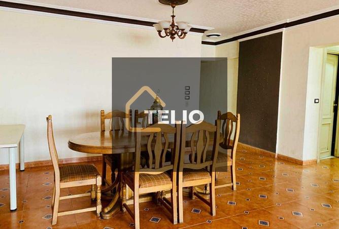 70104199 - Property Image 3