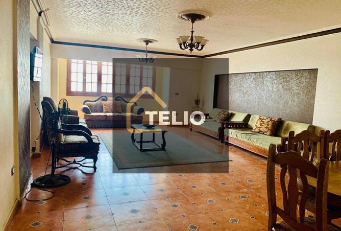 70104199 - Property Image 2