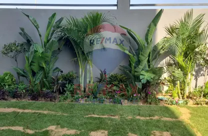 Duplex - 3 Bedrooms - 2 Bathrooms for sale in Etapa - Sheikh Zayed Compounds - Sheikh Zayed City - Giza