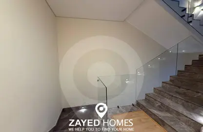 تاون هاوس - 4 غرف نوم - 4 حمامات للايجار في نيو جيزة - طريق مصر اسكندرية الصحراوي - مدينة 6 أكتوبر - الجيزة