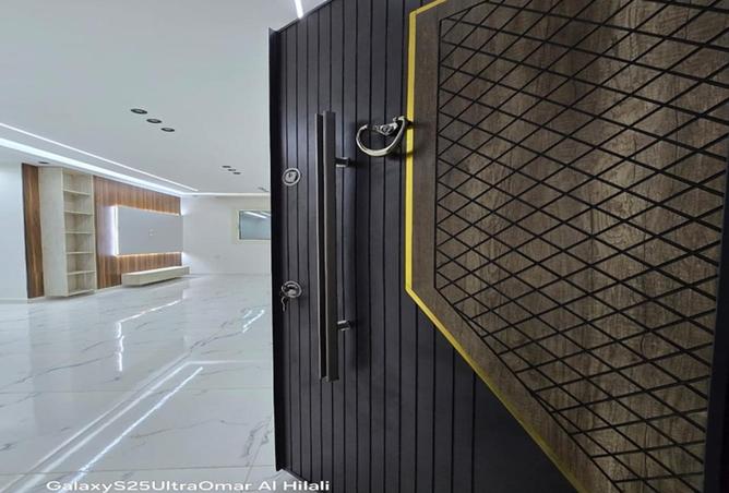 57503233 - Property Main Image