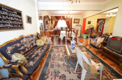 Apartment - 2 Bedrooms - 2 Bathrooms for sale in Mohamed Safwat St. - Kafr Abdo - Roushdy - Hay Sharq - Alexandria