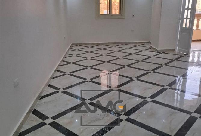 8710688 - Property Main Image