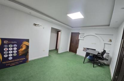 Office Space - Studio - 1 Bathroom for rent in Zahraa El Maadi - Hay El Maadi - Cairo