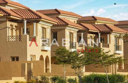 Villa - 5 - 6 for sale in Cluster 18 - Hyde Park - New Cairo City - Cairo