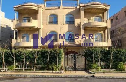 Villa - 7+ Bedrooms - 7+ Bathrooms for sale in Omar Khorshid St. - El Banafseg 10 - El Banafseg - New Cairo City - Cairo