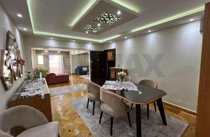 Apartment - 2 Bedrooms - 1 Bathroom for sale in Eltayar Ahmed Abo Al Sooud St. - Bolkly - Hay Sharq - Alexandria