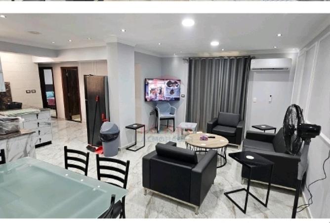 102907762 - Property Image 2