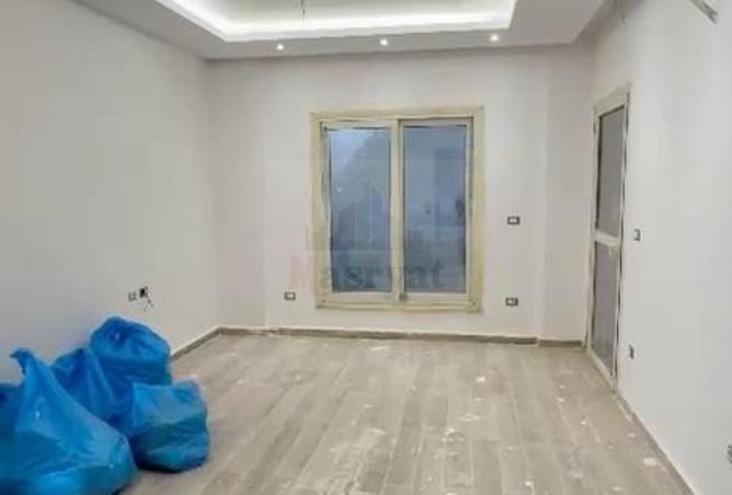 8594239 - Property Image 2