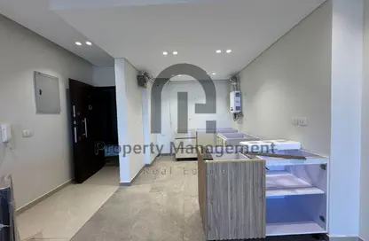 Apartment - 3 Bedrooms - 2 Bathrooms for rent in Garden Residence - New Cairo City - Cairo