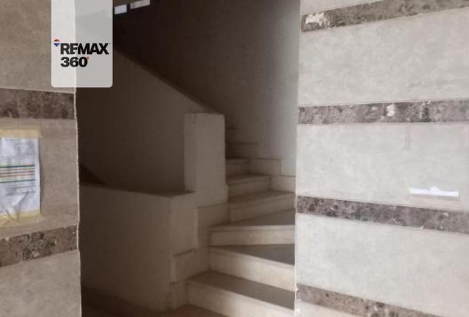 81304057 - Property Image 3