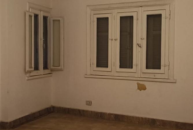 100370984 - Property Image 3