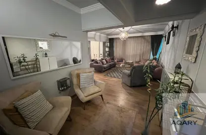 Apartment - 2 Bedrooms - 1 Bathroom for rent in Degla Square - Degla - Hay El Maadi - Cairo