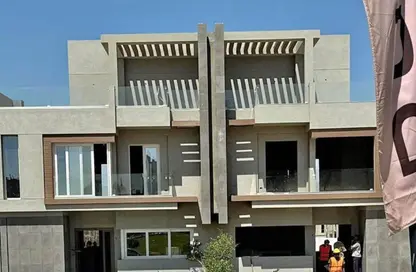 فيلا - 4 غرف نوم - 4 حمامات للبيع في زايد ديونز - الحي السادس - الشيخ زايد - الجيزة