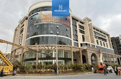 Shop - Studio - 1 Bathroom for sale in Pyramids City - The Infinity Mall - New Capital Compounds - New Capital City - Cairo
