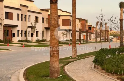 Townhouse - 4 Bedrooms - 4 Bathrooms for sale in Azzar - 5th Settlement Compounds - The 5th Settlement - New Cairo City - Cairo