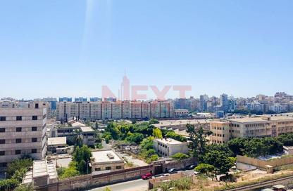 شقة - 3 - 2 للايجار في شارع سانت جين - كفر عبده - رشدي - حي شرق - الاسكندرية