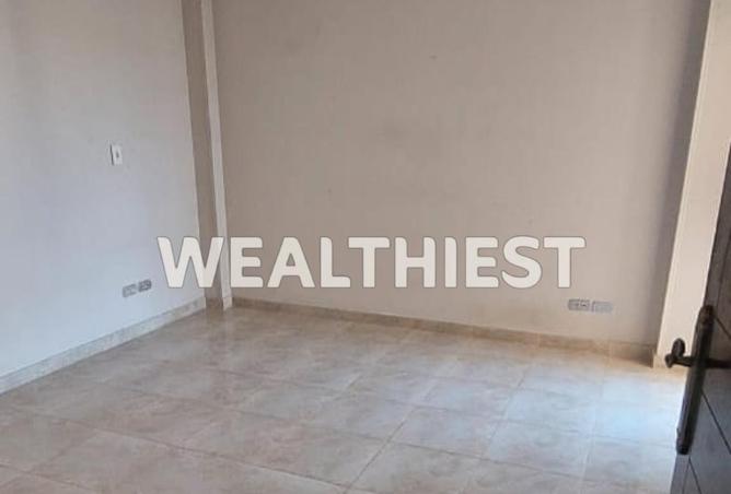 78929787 - Property Image 3