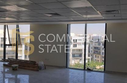 Office Space - Studio - 1 Bathroom for rent in Hyde Park Business District Mall - South Teseen St. - The 5th Settlement - New Cairo City - Cairo