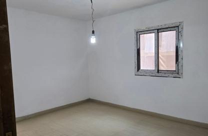 Apartment - 3 Bedrooms - 2 Bathrooms for sale in Gate 1 - Khofo - Hadayek El Ahram - Giza